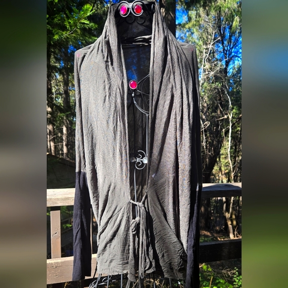 Pete & Gretta Sweaters - Pete&Gretta Johnny Was Gray & Black convertable Cardigan szM